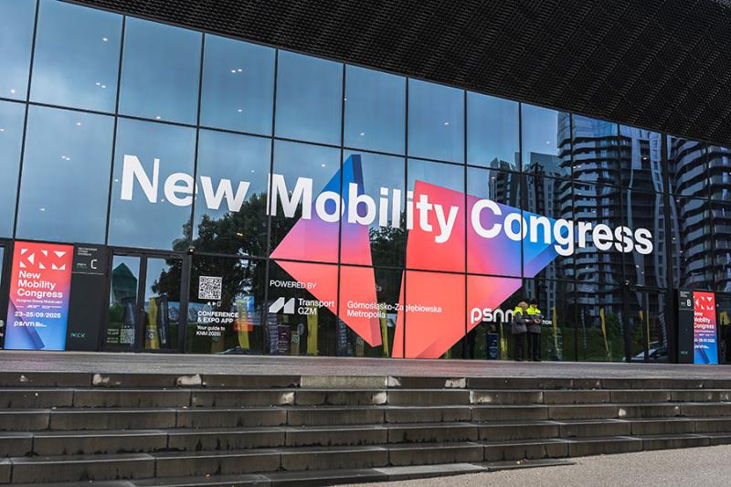 Kongres Nowej Mobilności 2025: Polska elektromobilność przyspiesza, ale wciąż na zakręcie a rynek używanych EV wchodzi w kolejną fazę