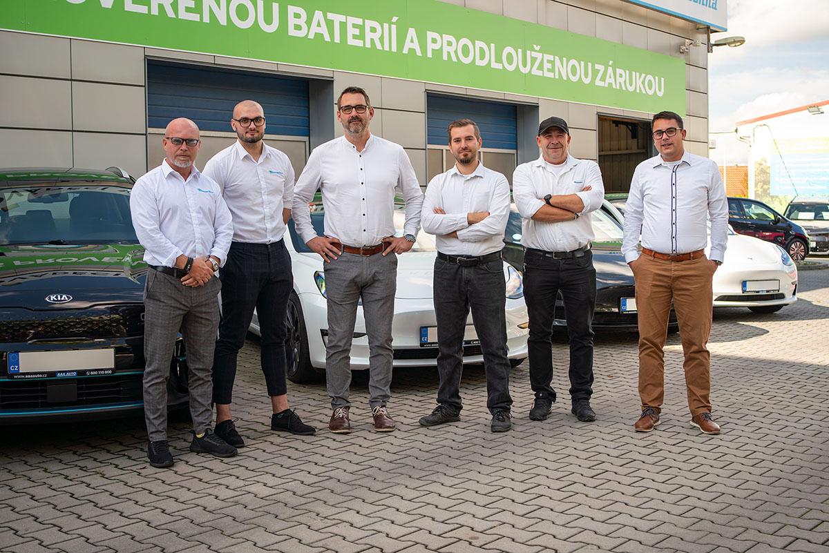 Otevření centra elektromobilů