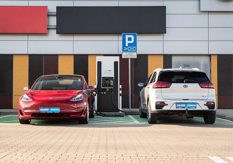 Floty na zakręcie: elektryki zaczynają wygrywać w kalkulacjach TCO